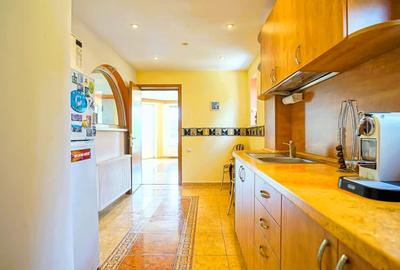 Proprietate unică pe malul lacului Moacșa – liniște, rafinament, eleganta - 12