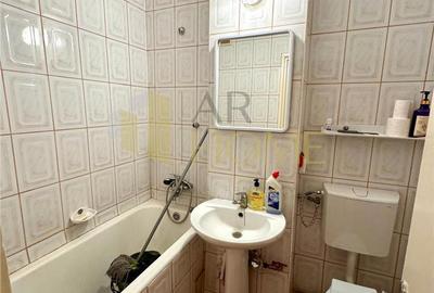 Vanzare apartament 4 camere, boxa si garaj propriu, in Ploiesti, zona Bd. Castanilor - 15