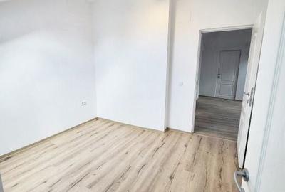 Casă cu 6 camere cu Teren 50 Mp în Grozăvești - 13