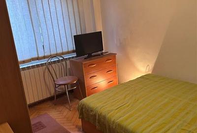 Apartament cu 3 camere decomandat în Tineretului - 8