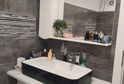 Apartament cu 4 camere decomandat în Central - 4