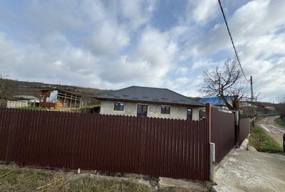 Casa de vanzare la sat - 2