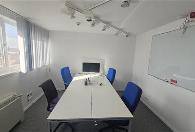 Birou, de 22 mp, în Zorilor - 2