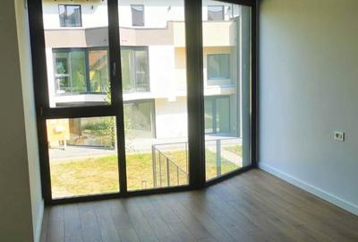 PRIMAVERII VILLAS, CARTIER PRIVAT LANGA ORAS; VILA ROSE - 13