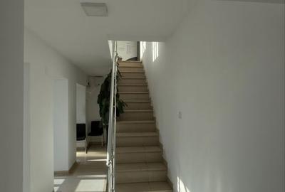 Spațiu comercial, de 100 mp, în Central - 5