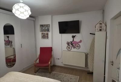 Casa cu 3 camere de vanzare in zona Bucure?tii Noi, Sector 1 - 5