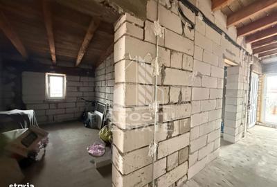 Casă cu 4 camere în Ghiroda - 11
