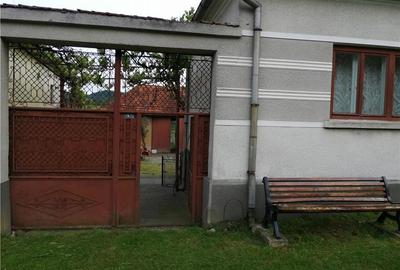 Casă cu 3 camere cu Teren 2335 Mp în Ohaba - 1