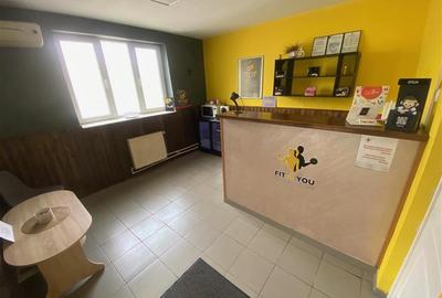 Casă cu 7 camere cu Teren 306 Mp în 7 Noiembrie - 2