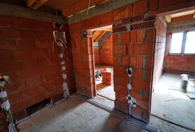 Casă cu 4 camere în Jelna - 8