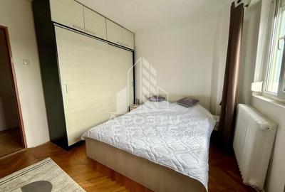 Apartament cu 3 camere semidecomandat, mobilat în Dacia - 9