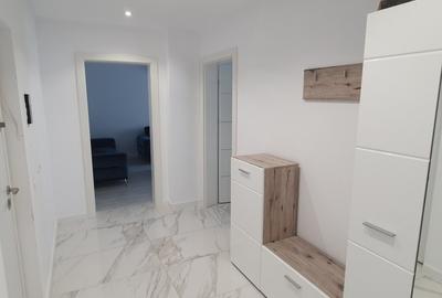 Apartament cu 2 camere decomandat în Calea București - 3