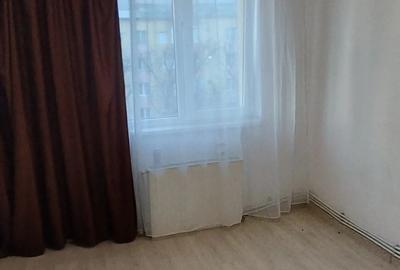 Apartament 2 camere etaj 3 cu balcon zona Darmane?ti, liber - 9