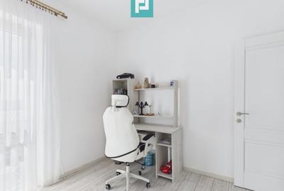 Apartament cu 3 camere, mobilat în UTA - 8