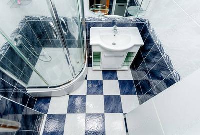 Apartament cu 2 camere decomandat în Titan