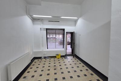 Spațiu comercial, 30 mp în P-ța Unirii