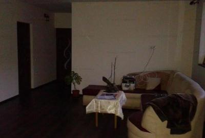 Vila P M 2014, Varsatura 160mp construiti, teren=1000mp - 9