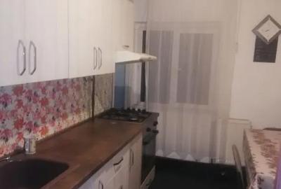 Apartament cu 2 camere decomandat în Popa Șapcă