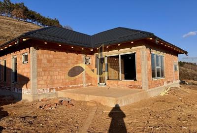 De  vanzare  casa individuala in loc.Suceagu, la 15km de Cluj-Napoca
