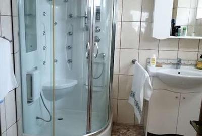 Casă individuală cu 7 camere cu Canalizare în Liceul Militar - 21