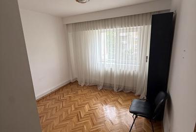 Apartament cu 3 camere decomandat în Exterior Vest - 5