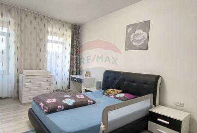 Casa unica, spa?ioasa, in zona centrala a ora?ului... - 6