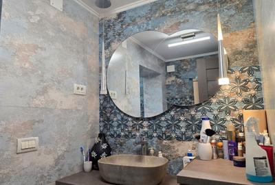 Casă cu 7 camere cu Teren 685 Mp în Limanu - 9