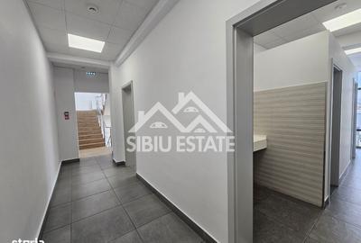 Spațiu comercial, de 580 mp, în Central - 14