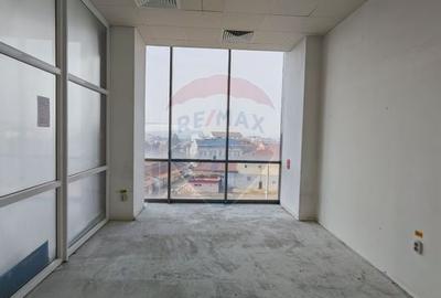 Birou, de 450 mp, în Central - 8