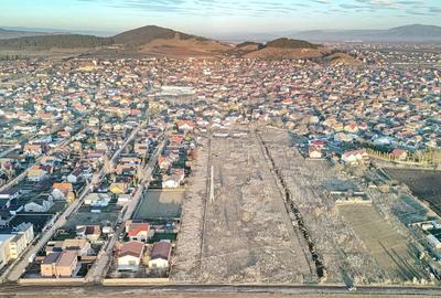 Teren intravilan cu Autorizatie de Construire - 15