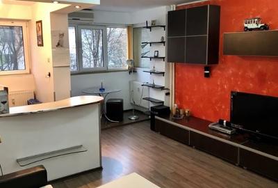 Titan Metrou,et.2/10,Amenajata, mobilata,Liibera - 4