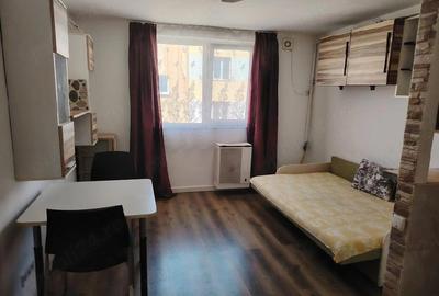 Garsonieră semidecomandată în Central - 2