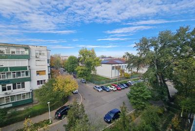 Apartament cu 2 camere semidecomandat, mobilat în Micro 16 - 1