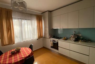 REV2004986 Casa de vanzare 4 camere zona Drumul Taberei - 4