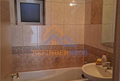 Apartament cu 4 camere semidecomandat în Unirii - 5