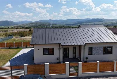 Casa 4 camere, incalzire in pardoseala,  intabulata, Carpinis-Tarlungeni, Brasov - 5