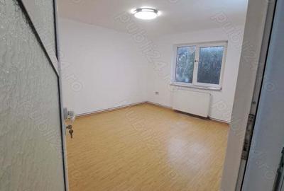 Casă cu 5 camere în Păcurari - 2