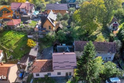 Casă cu 3 camere cu Teren 385 Mp în Moieciu - 16