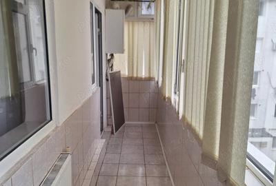 Apartament cu 3 camere decomandat în Obor - 1