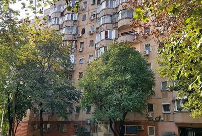 Garsonieră decomandată, mobilată în 13 Septembrie - 1