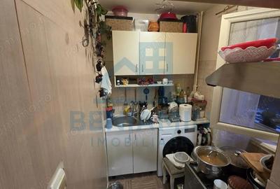 Apartament cu 3 camere semidecomandat în Valea Rosie - 7