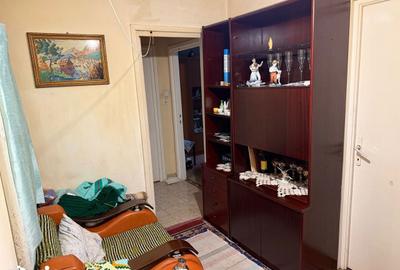Apartament cu 3 camere în Micro 15 - 6