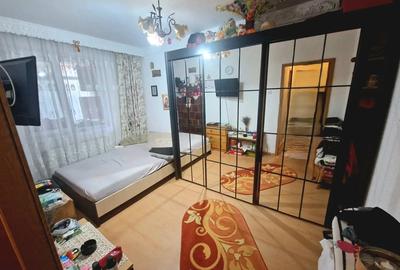 Ap. 3 camere- decomandat- parter+balcon ?i beci, Plevna - 4