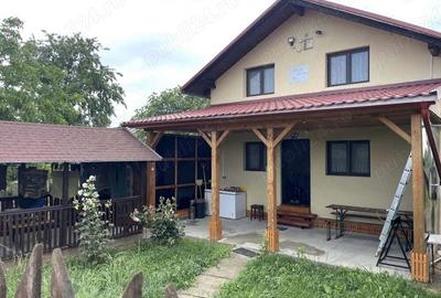 Casă cu 4 camere cu Teren 333 Mp în Mila 23 - 8