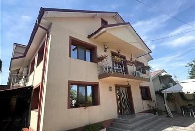 Pensiune cu 15 camere in Mamaia Nord - Business la Cheie - 1