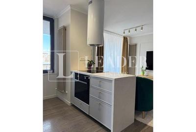 Apartament cu 3 camere semidecomandat, mobilat în Central - 9