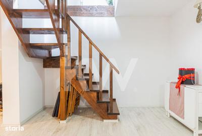 Casă cu 3 camere cu Canalizare în Schei