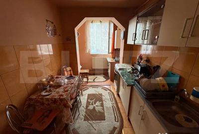 Apartament cu 2 camere semidecomandat, mobilat în Micro 4