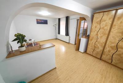 Duplex cu 2 camere cu Canalizare în Barbu Văcărescu - 2