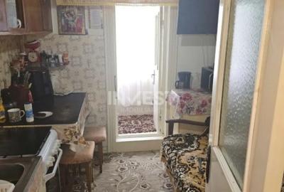 Apartament cu 2 camere decomandat, mobilat în Baza 3 - 5